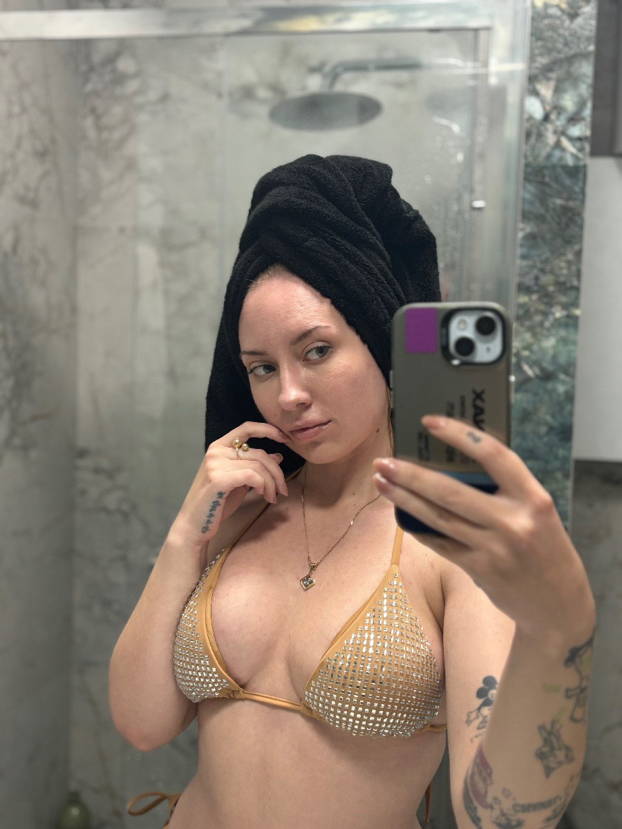 Nude girl KateV in Ankan