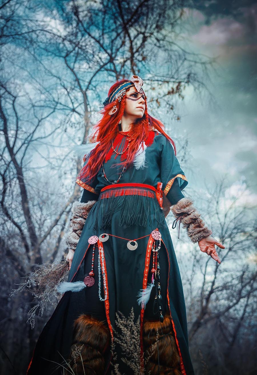 Girls in Slavic costumes underwear in Ankan